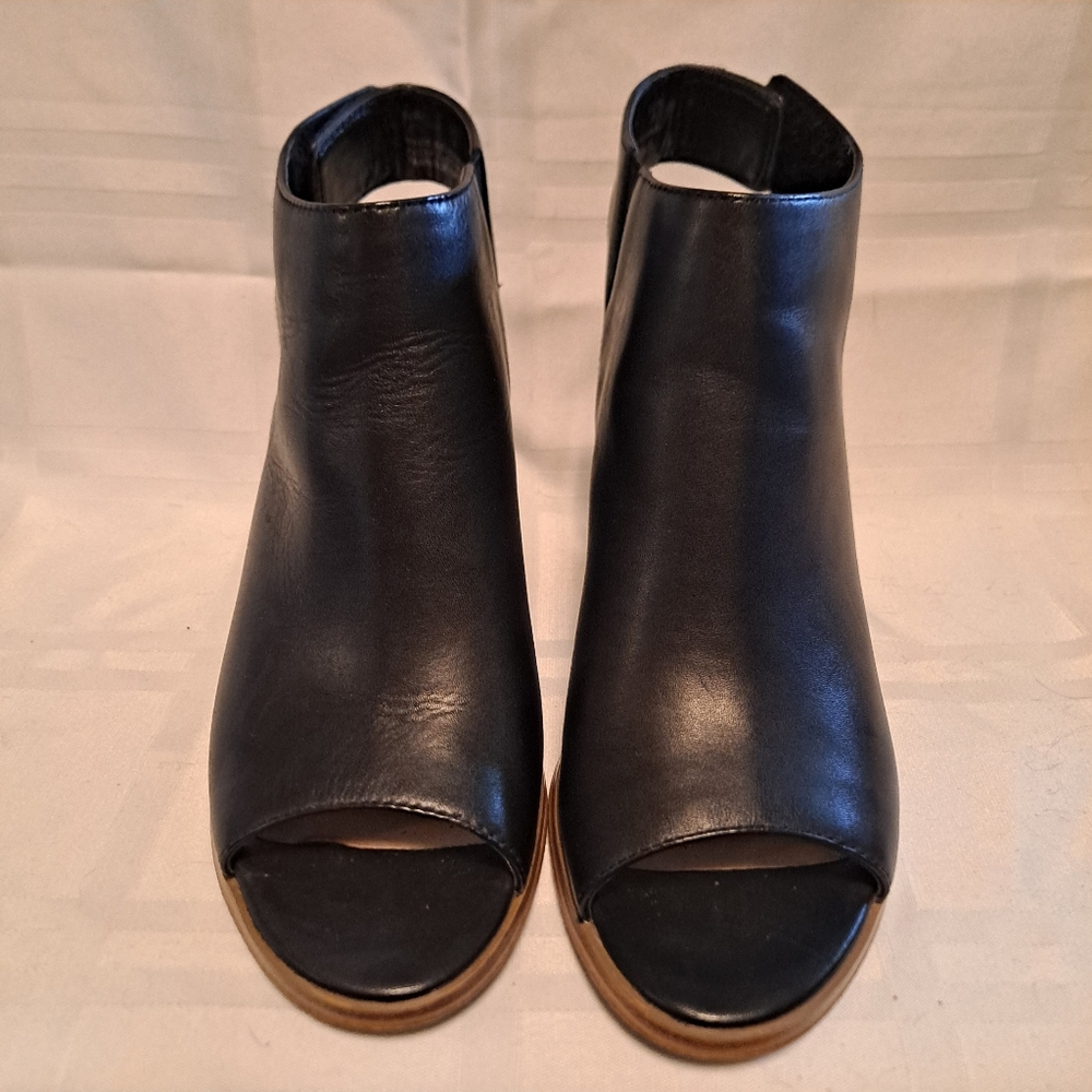 206 Collective Heeled Peep-Toe Booties